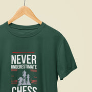 chess_never_underestimate bottle_green 2